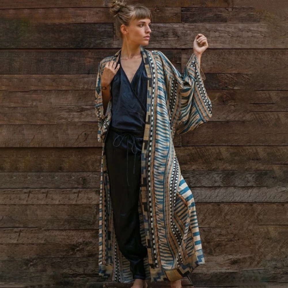 SOLD OUT Tribal Ethnic Boho Self Tie Kimono Duster Robe - Picture 3 of 8